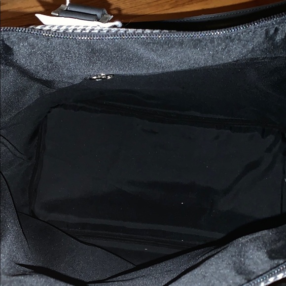 Anne Klein Houndstooth Travel Tote - Picture 3 of 4